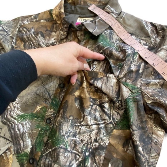 Magellan Outdoors Hunt Gear Women’s Medium Green Brown Woods - Picture 6 of 12
